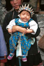 Jpeg 34K Side comb Miao baby in his finery, Long Dong village, De Wo township, Longlin country, Guangxi province 0010e29.jpg